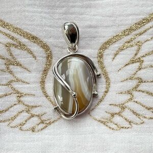 Sterling Silver Banded Agate Swirl Pendant